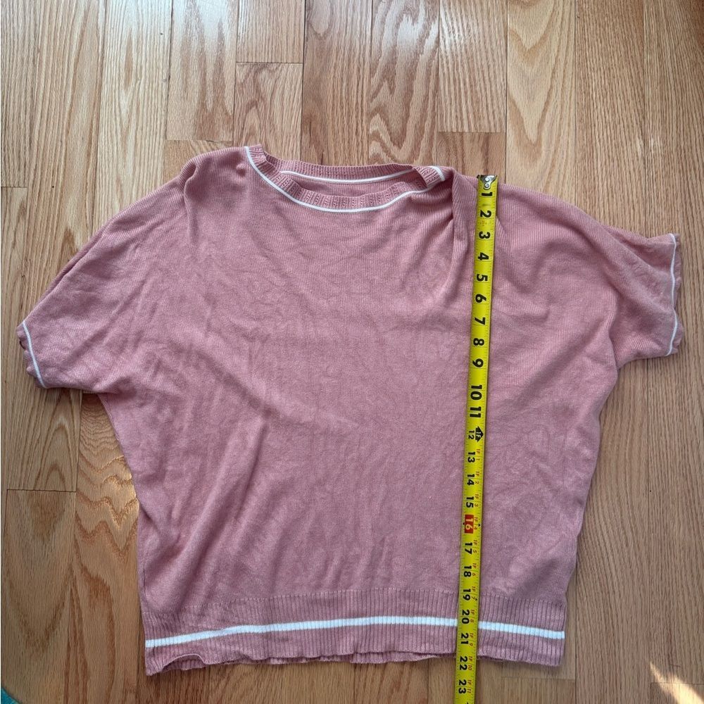 Amazon Women's Mauve Short Sleeve Top